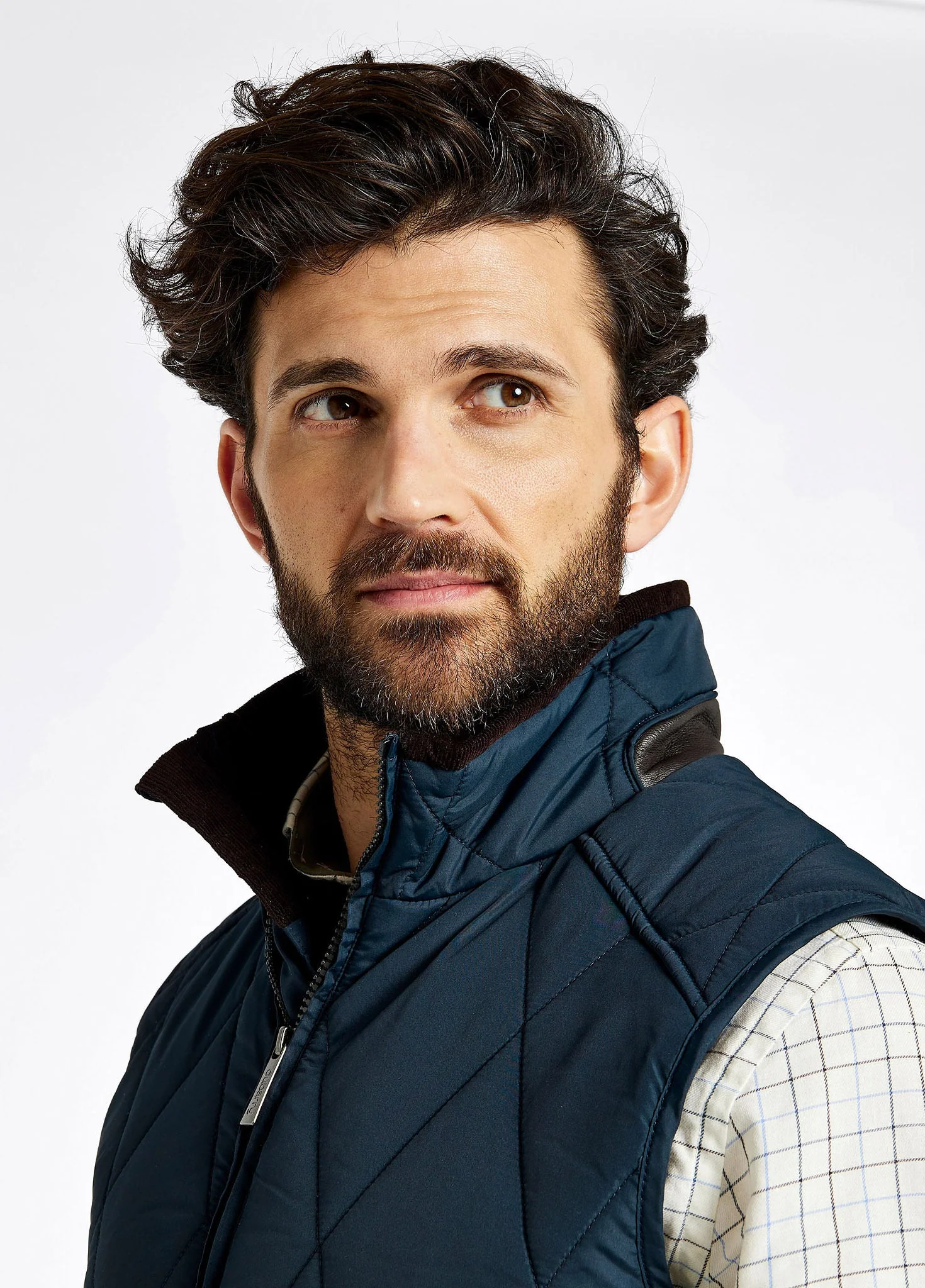 Colamber Men’s Quilted Gilet - Navy - Image 5