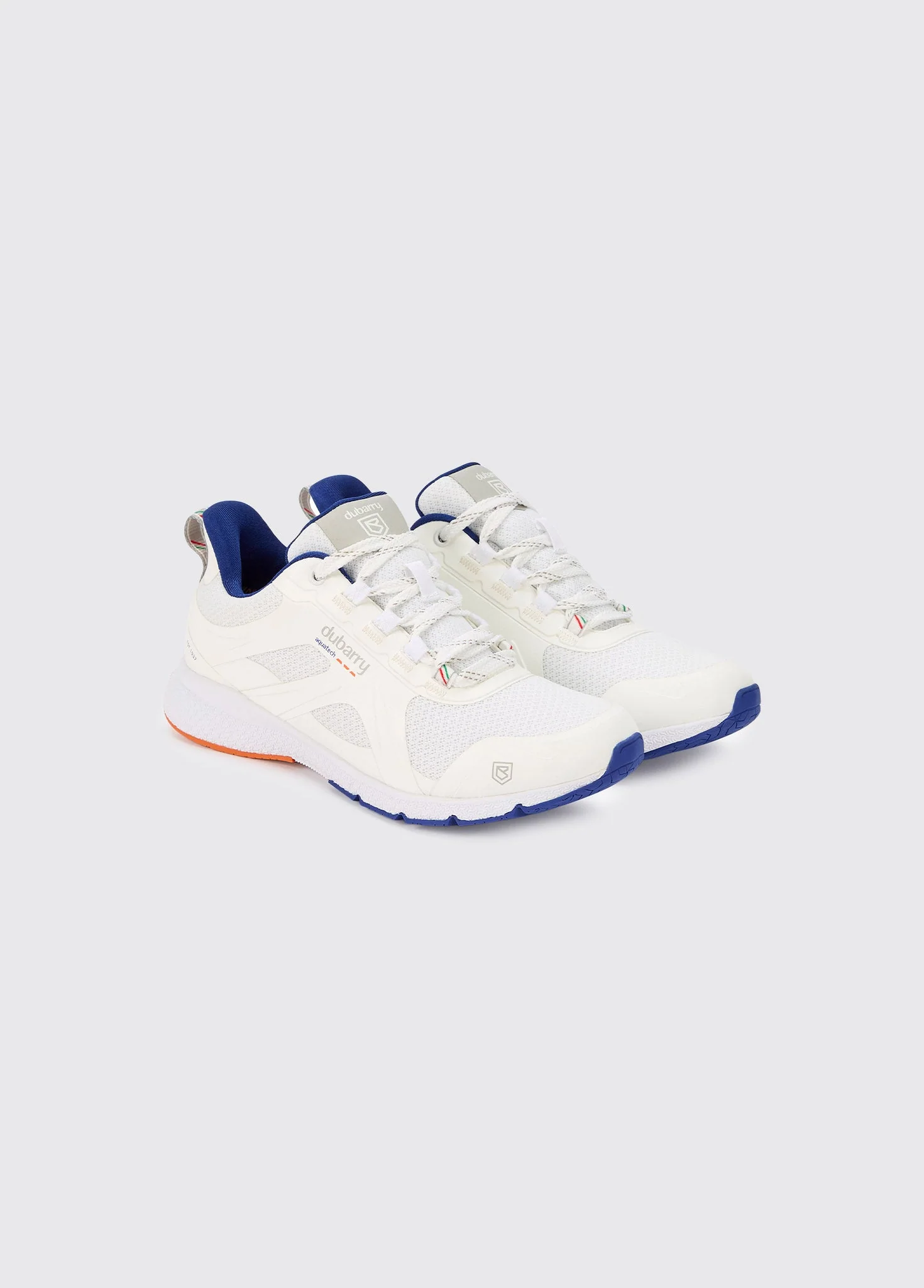 Cowes Women's waterproof trainer - White