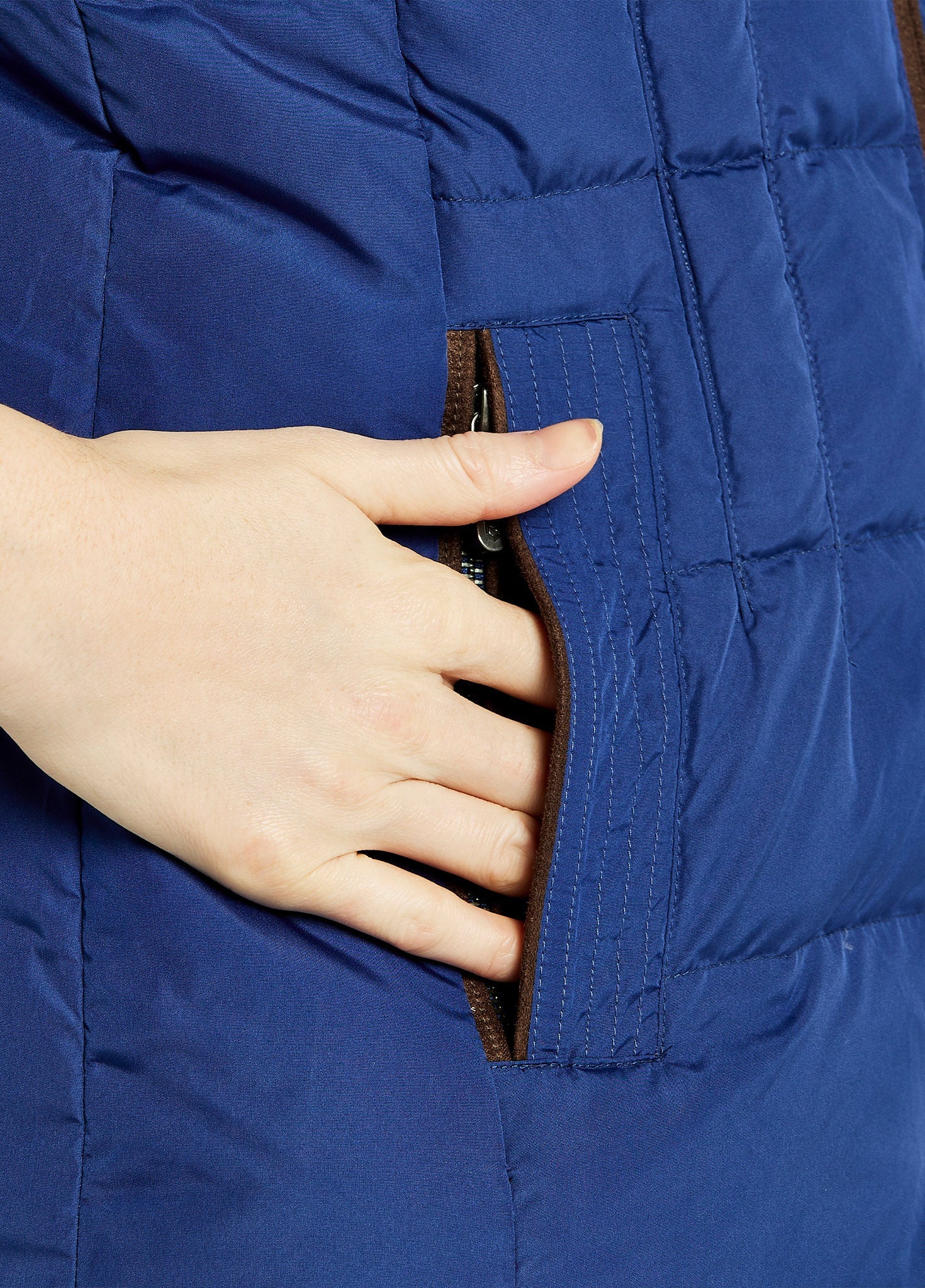 Spiddal Quilted Gilet - Peacock Blue - Image 5