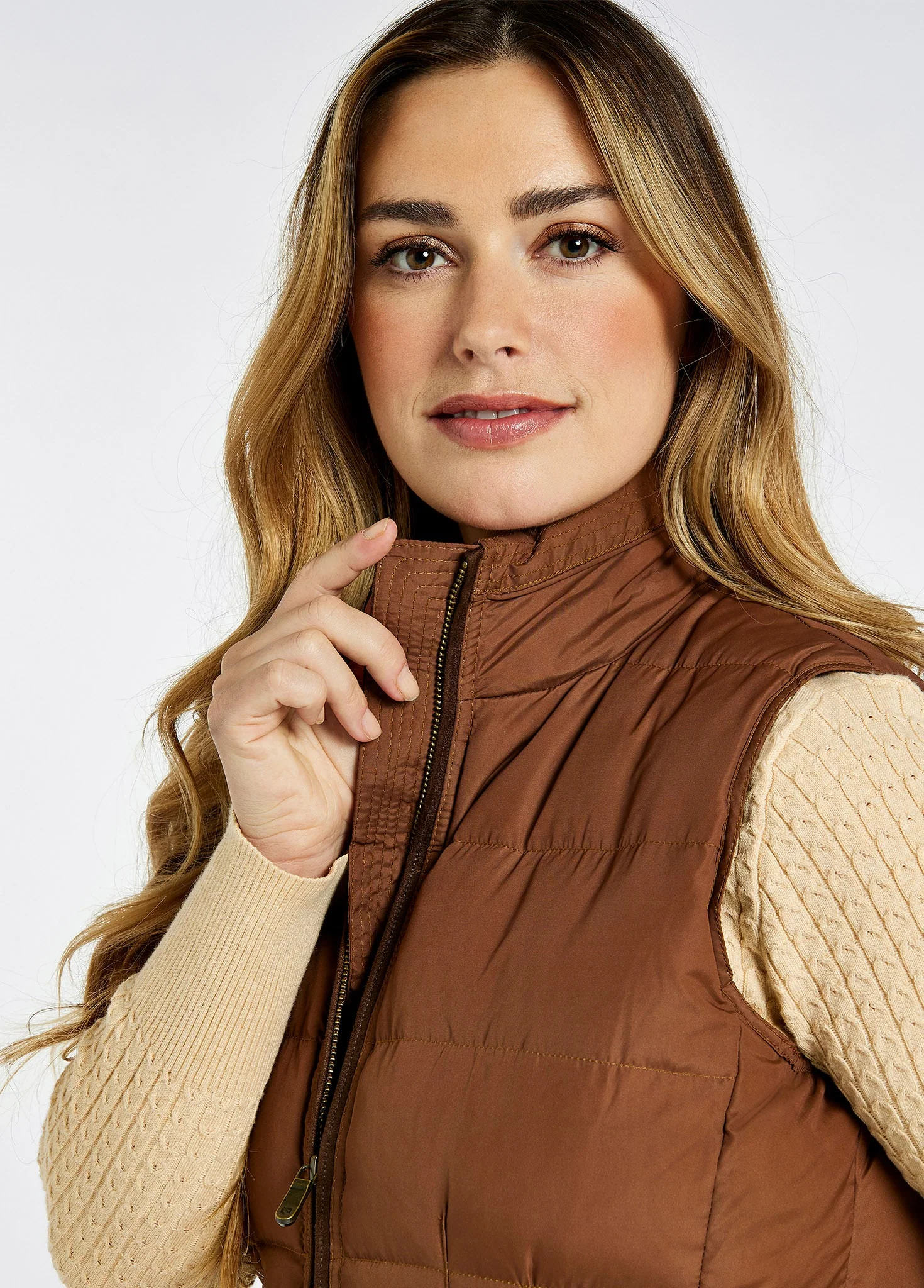 Spiddal Quilted Gilet - Walnut - Image 5