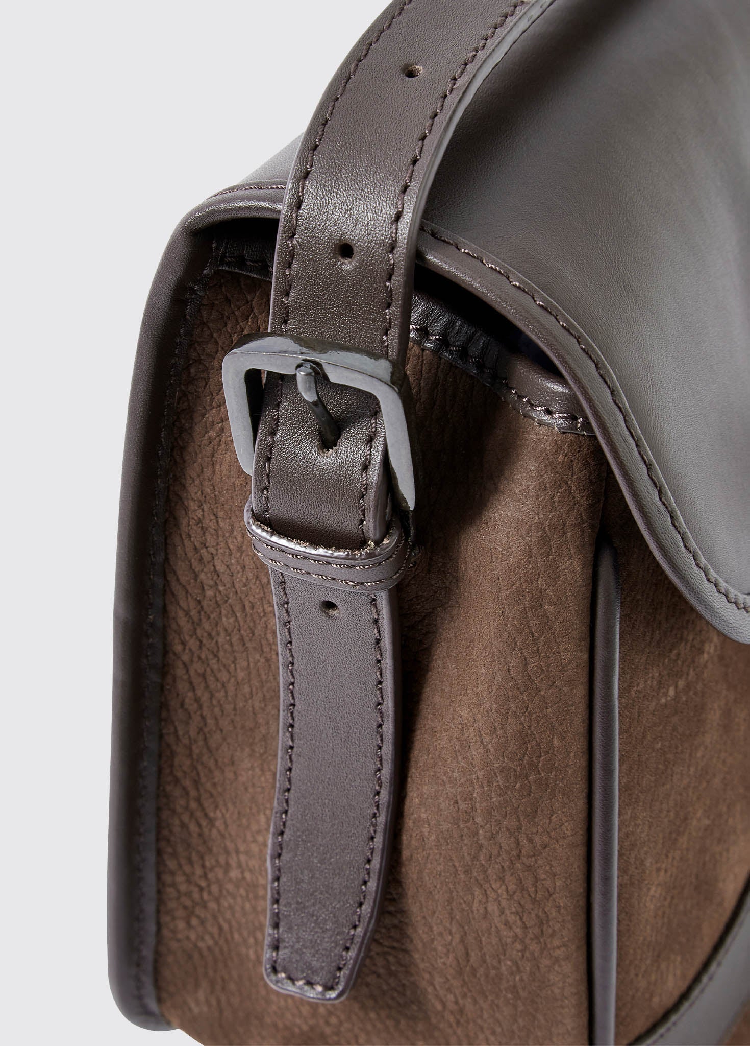 Ballymena Ladies Saddle Bag - Walnut - Image 5