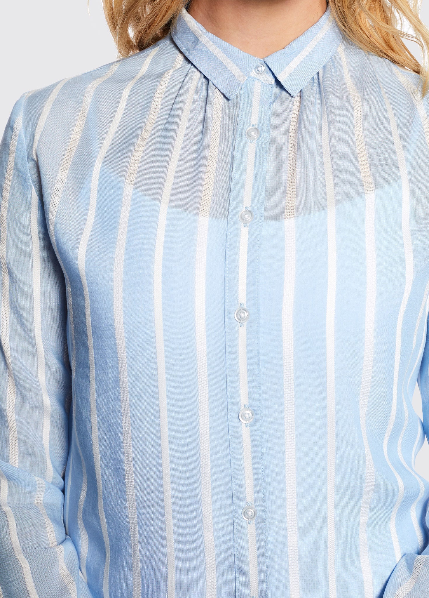 Violet Shirt - Pale Blue - Image 4