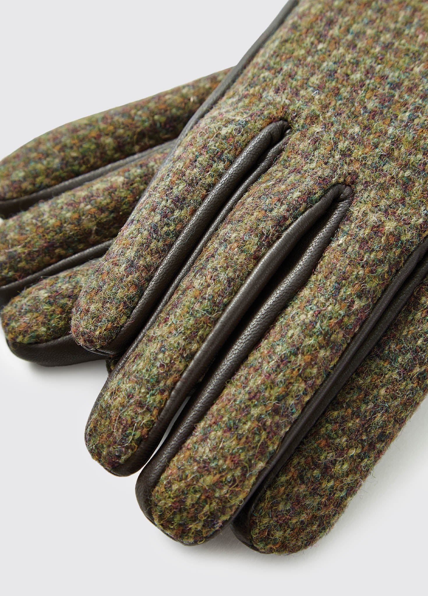 Ballycastle Ladies Tweed Leather Gloves - Heath - Image 3