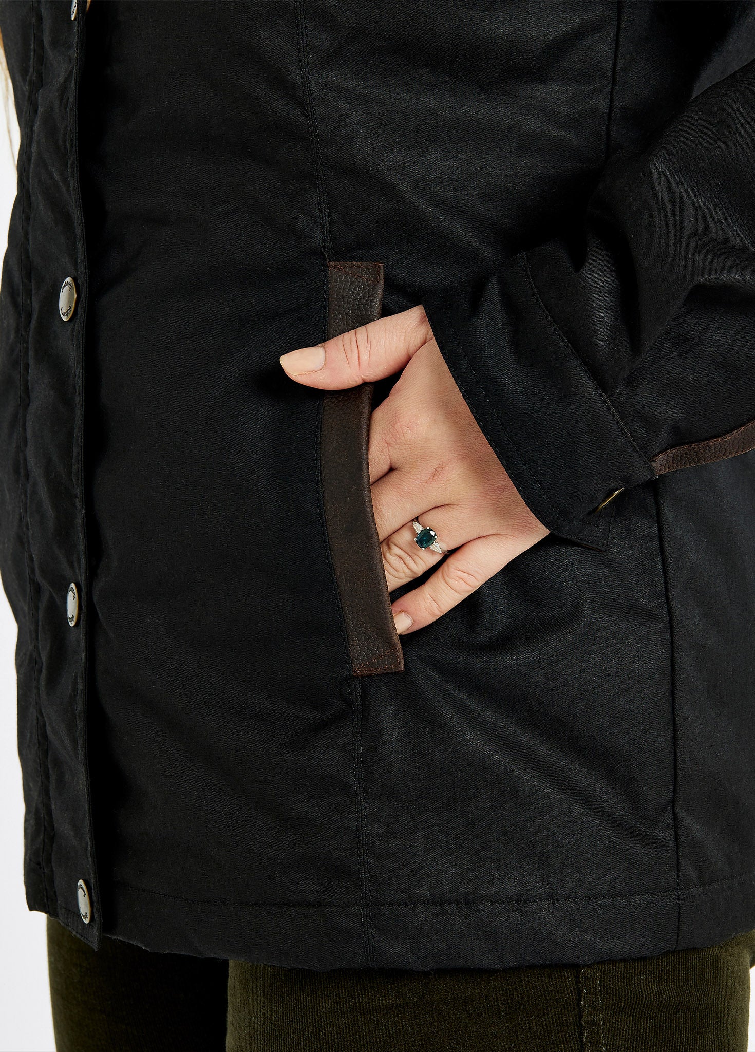 Mountrath Waxed Jacket - Black - Image 8