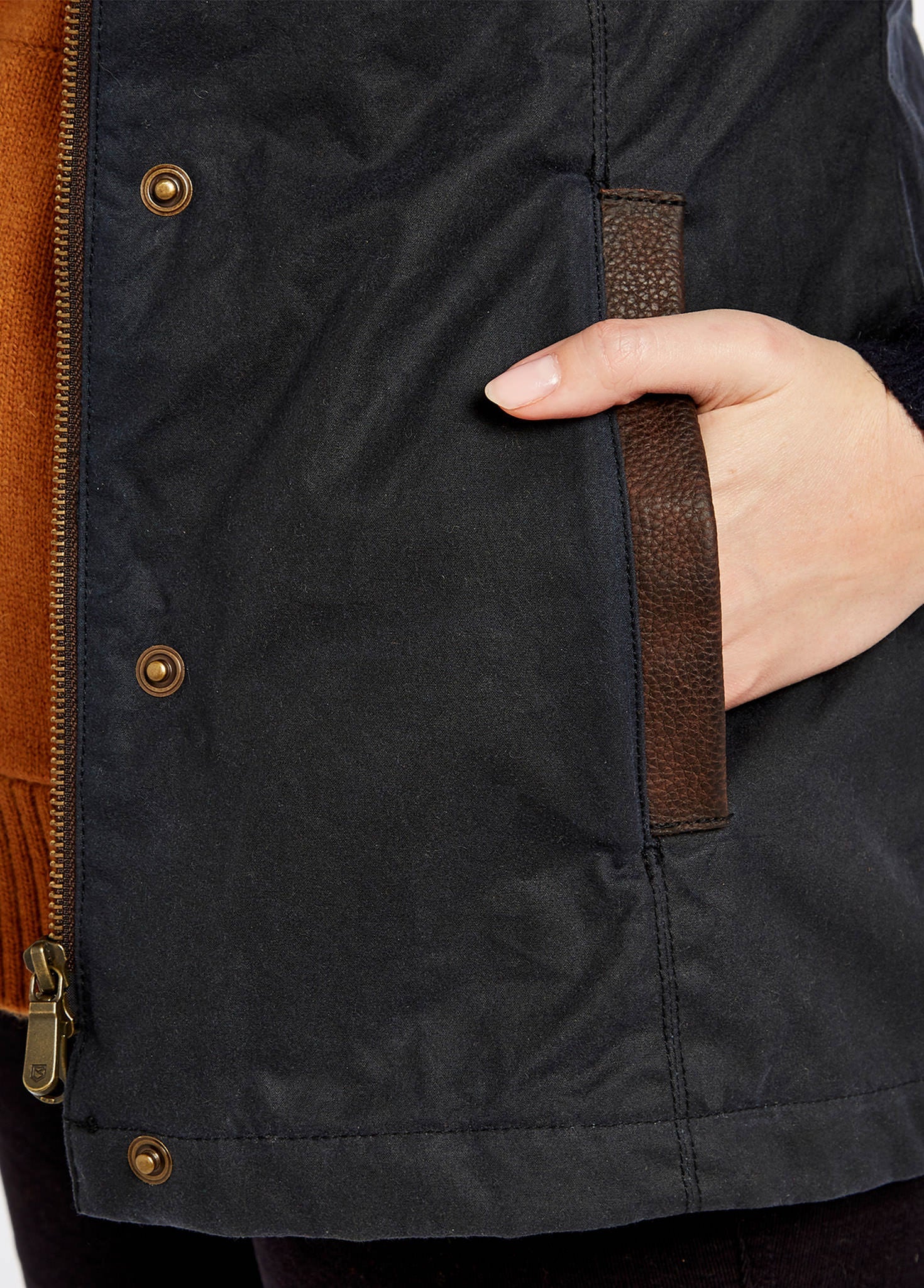 Mountrath Waxed Jacket - Navy - Image 5