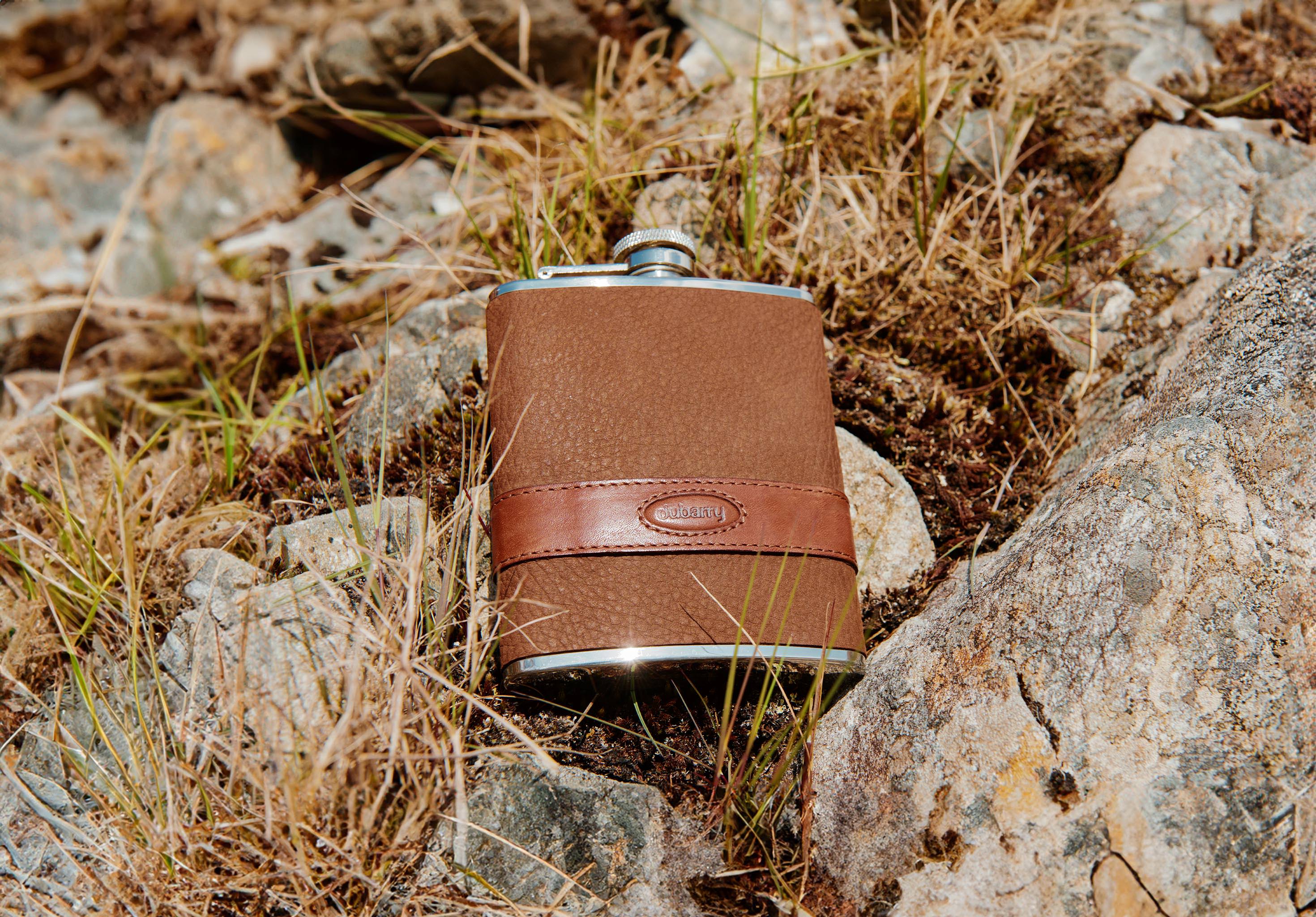 Rugby Mens Hipflask - Walnut - Image 3