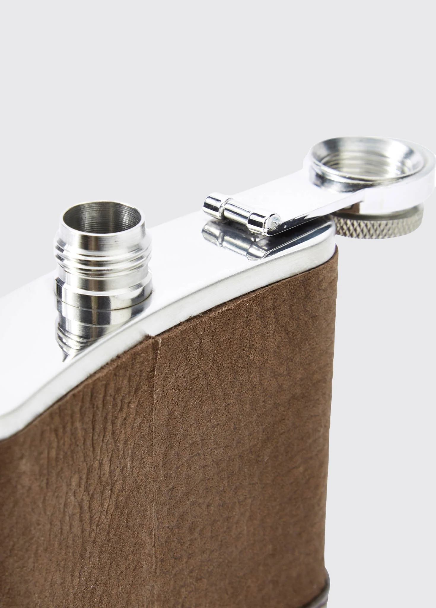 Rugby Mens Hipflask - Walnut - Image 6