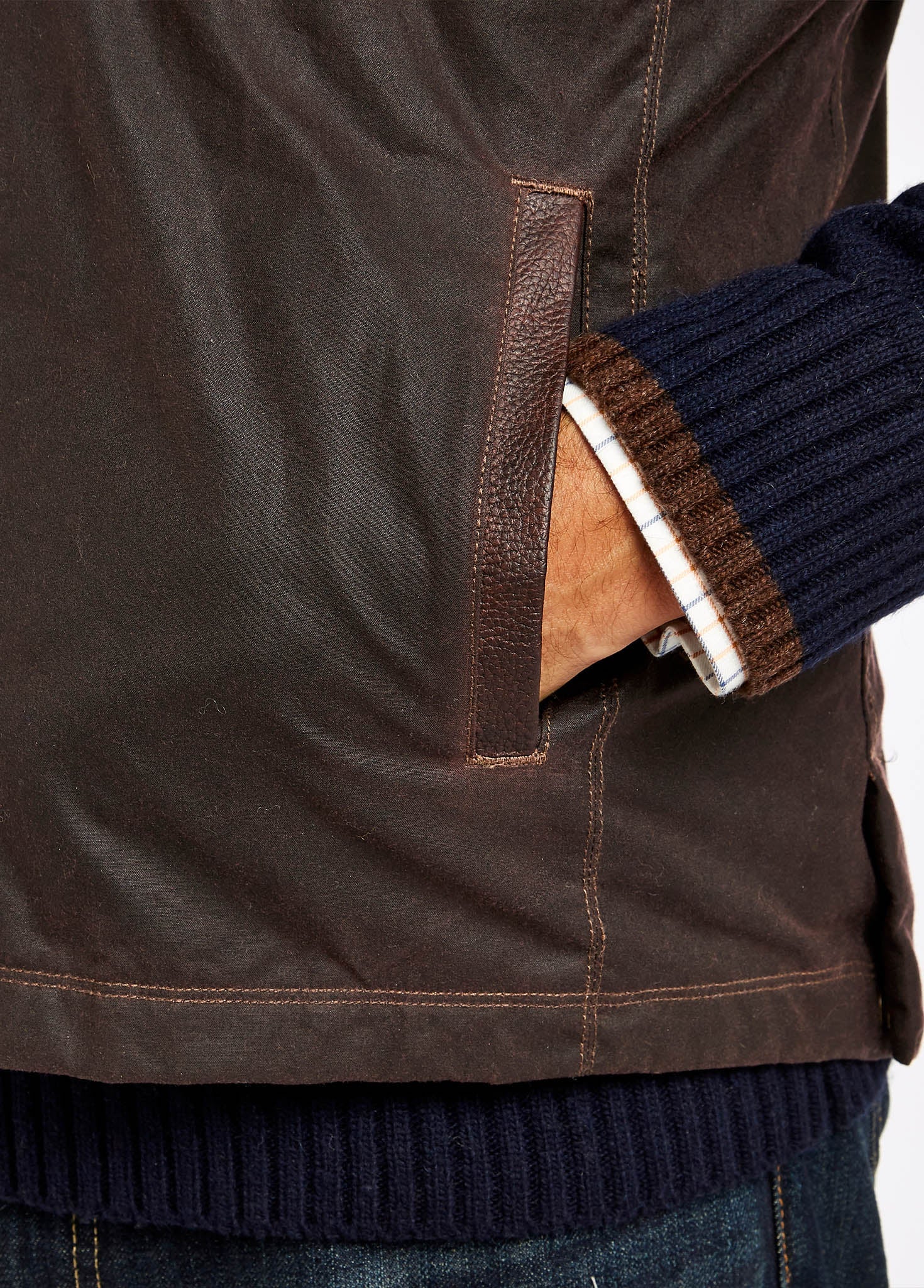 Mayfly Wax Gilet - Java - Image 5
