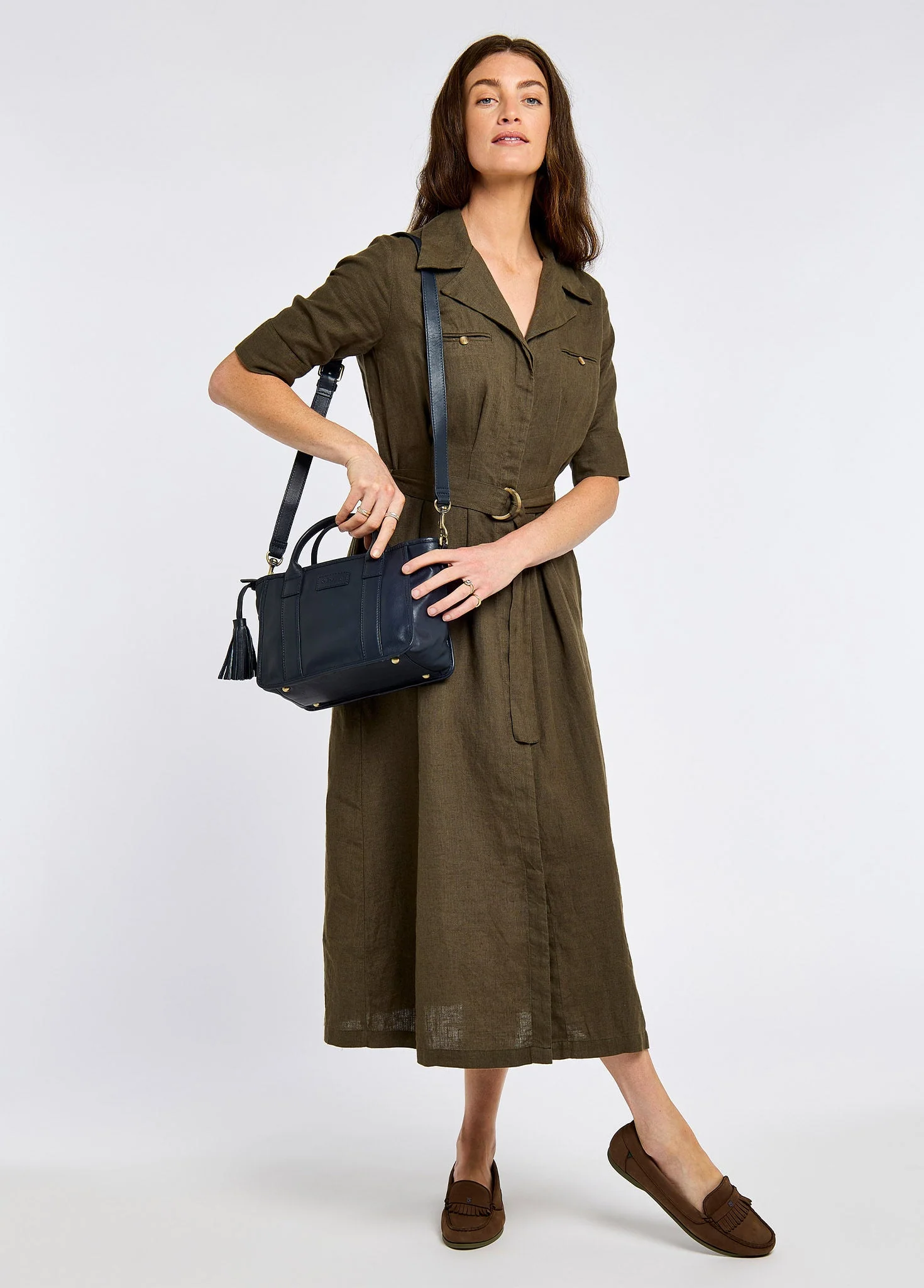 Ramelton Medium size leather handbag - Navy - Image 2