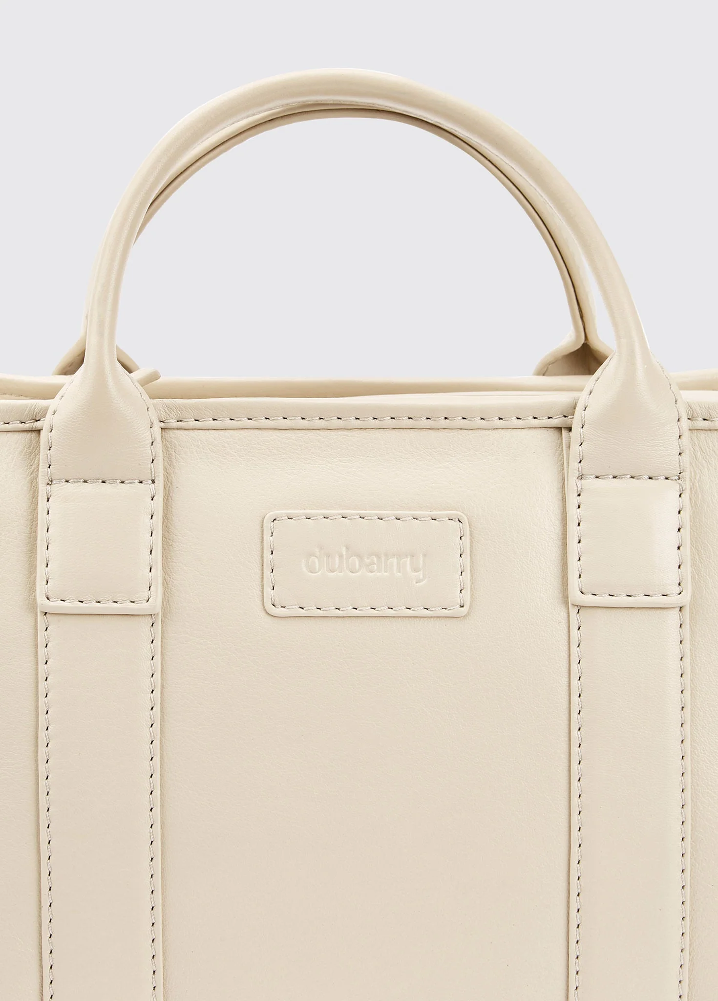 Ramelton Medium Size Leather Handbag - Oyster - Image 6