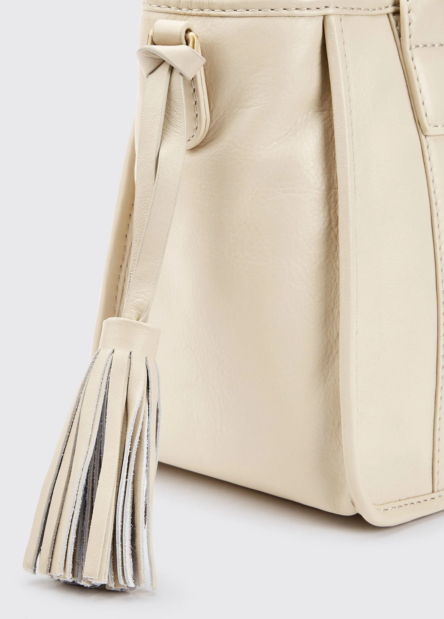 Ramelton Medium Size Leather Handbag - Oyster - Image 7