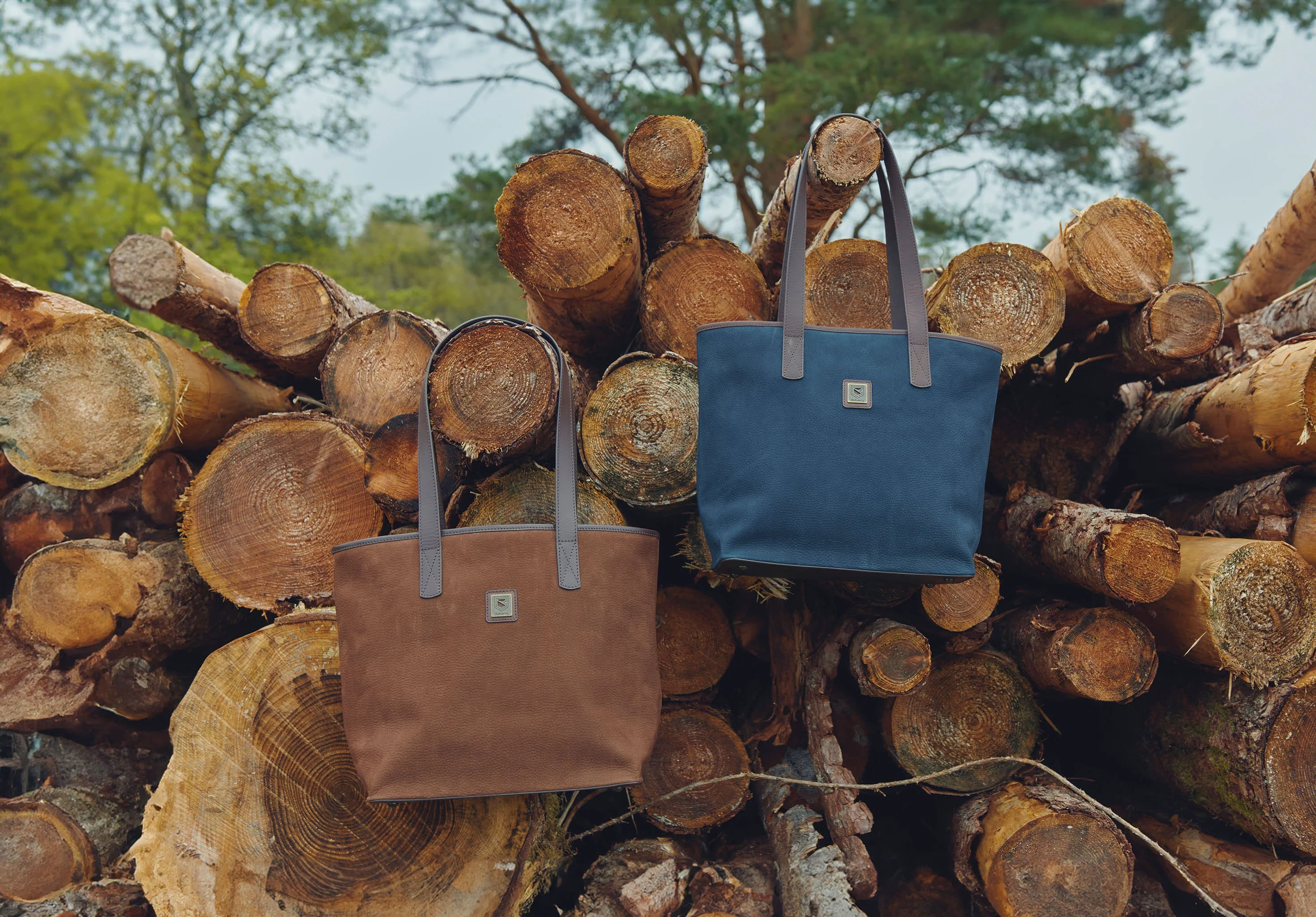 Rosemount Women’s Tote Bag - Walnut - Image 3