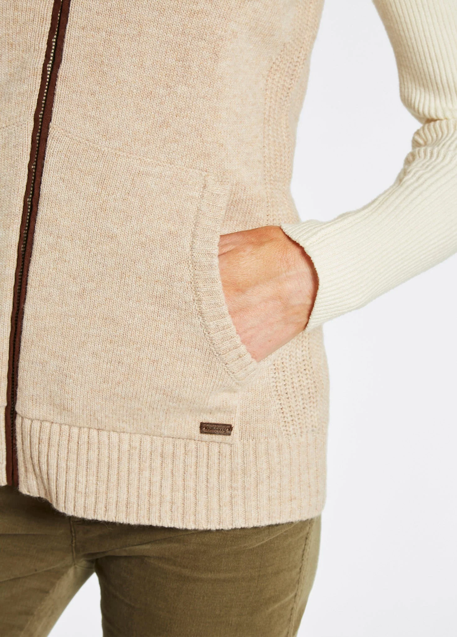 Sheedy Bodywarmer - Oat - Image 6