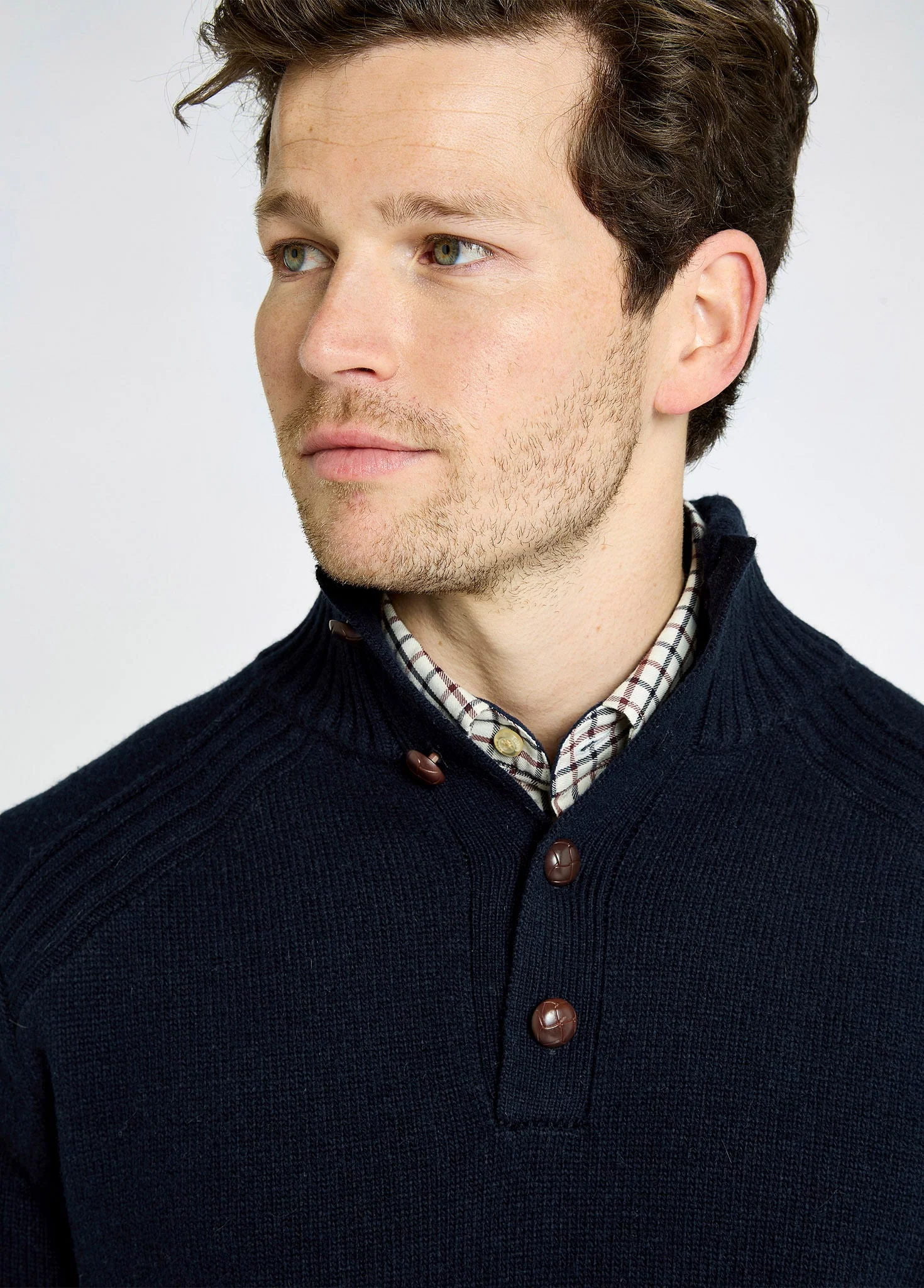 Shields Men’s button neck knit - Navy - Image 4