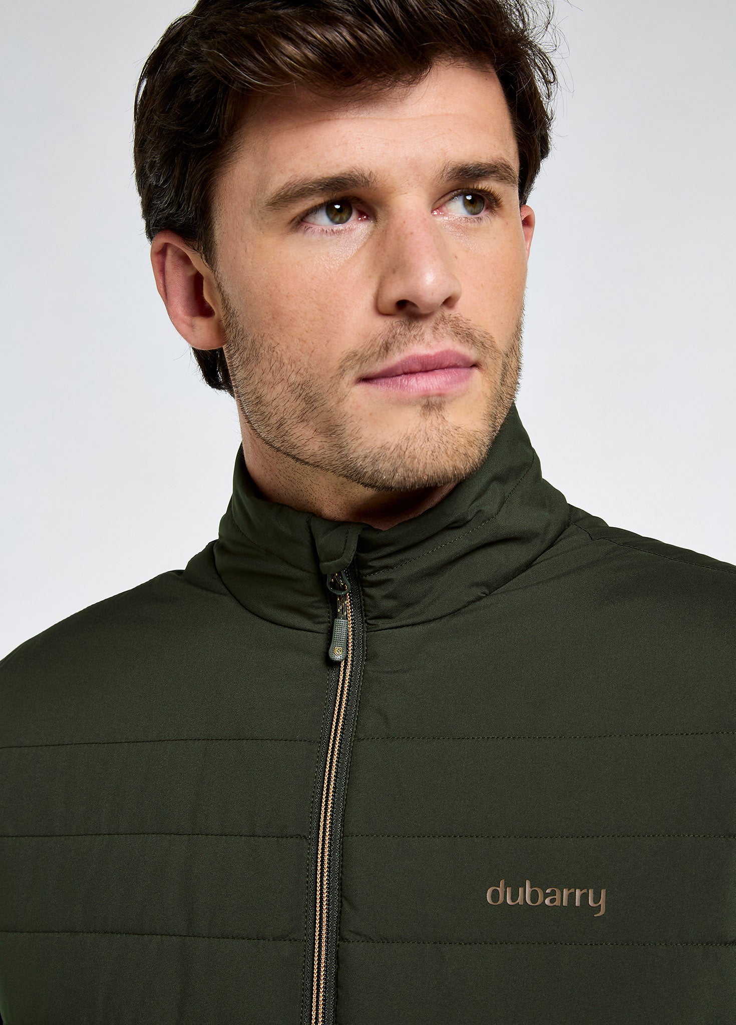 Solent Lightweight men’s hybrid gilet - Olive - Image 6