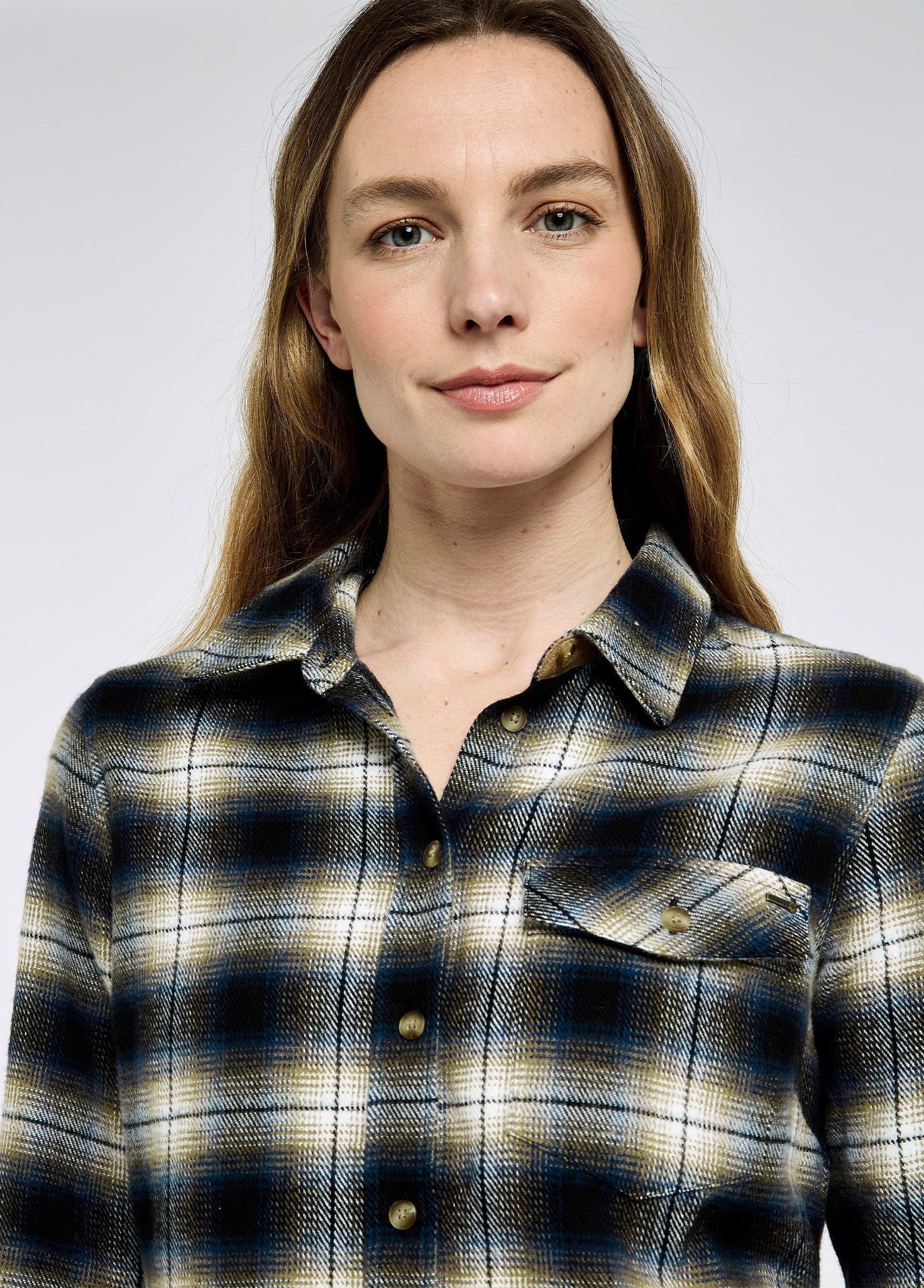 Wildprivet Women’s hunting check shirt - Navy - Image 4